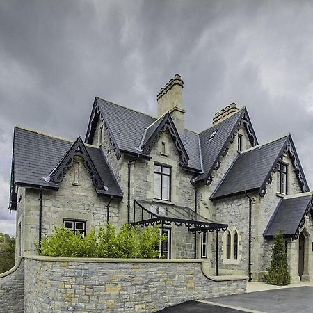 Cae Court Hotel Bridgend  Exteriér fotografie